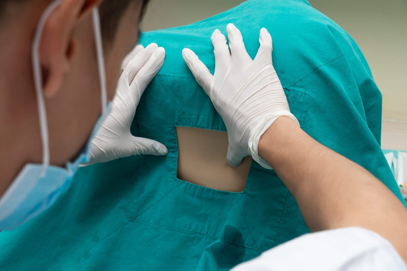 Puncție Lombară la Clinica Neuroaxis Bucuresti